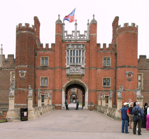 hampton-court hampton-court